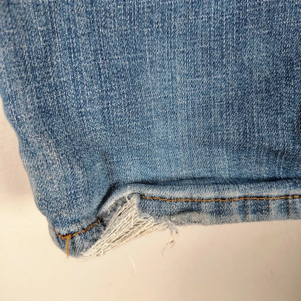 Wrangler Retro Kids‎ Relaxed Bootcut Distressed Medium Wash Jeans 27x24